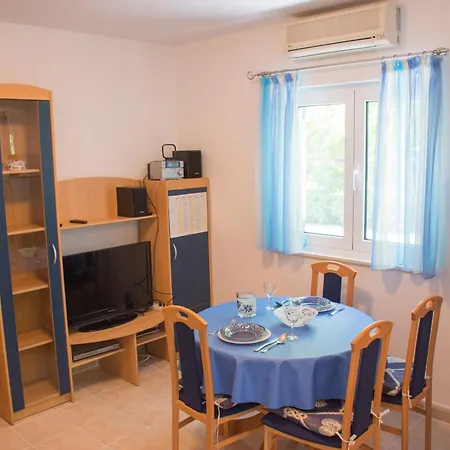 Pearl Apartament Vinišće