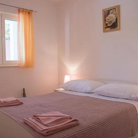 Pearl * Vinišće